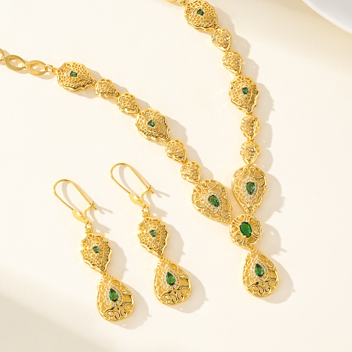 9999 Altın Damla Seti - Orta D - Women Accessories Dubai incelemesi ve fiyatı