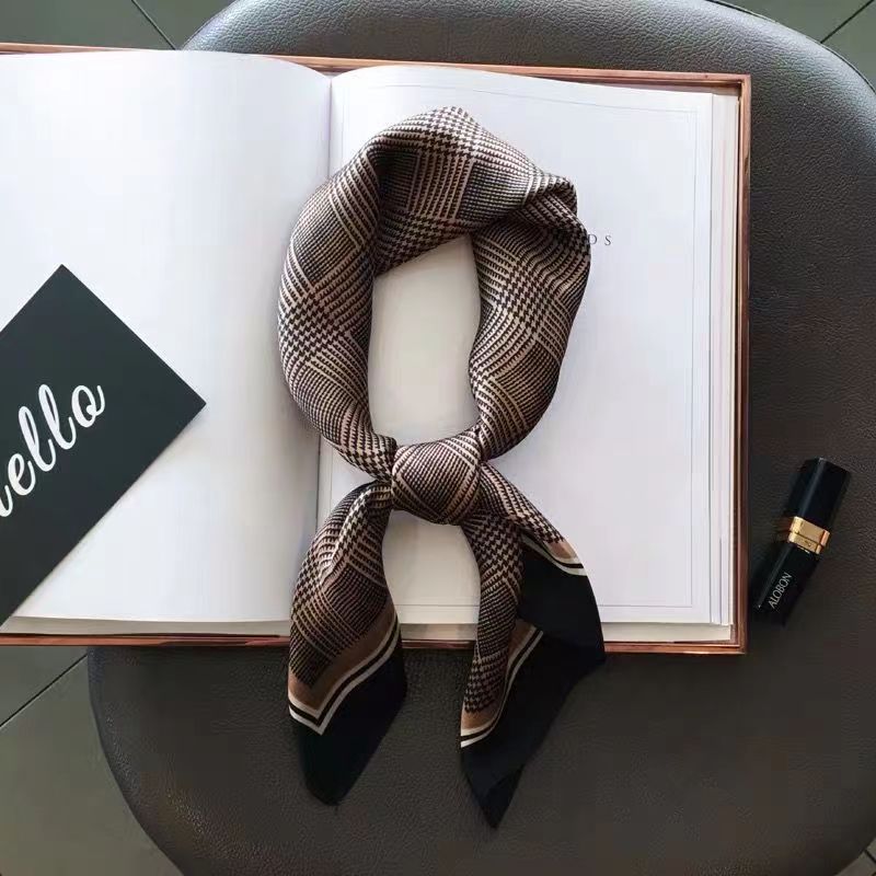 Yeni moda Zebra baskılı kare e - Silk Scarf Square incelemesi ve fiyatı