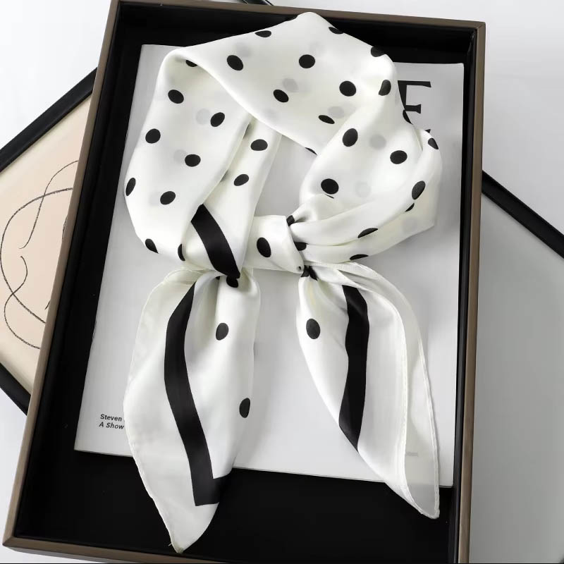 Lüks Bayan Saç Noktası Desenli - Silk Scarf Square incelemesi ve fiyatı